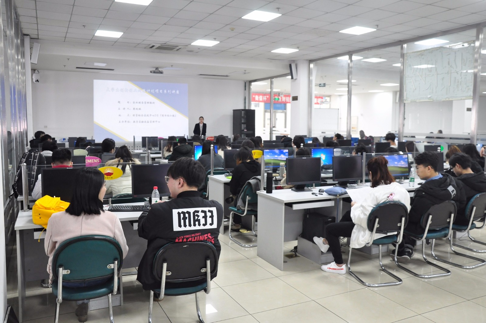 1523253827061058577.jpg 1523253827061058577.jpg